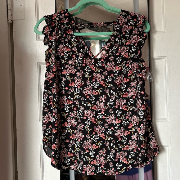 Loft Buttercup Bar Back Flutter Top - Picture 3 of 6